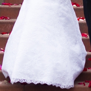 Свадебное кружевное платье с болеро