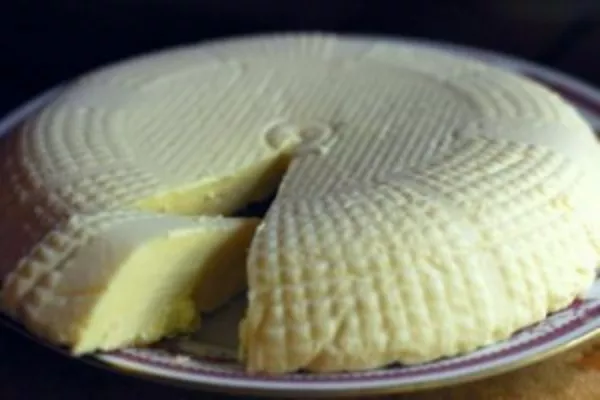 Адыгейский сыр (домашний) с доставкой по Гомелю