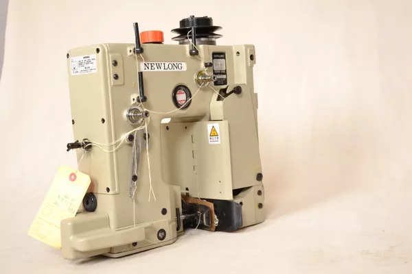 Стационарная мешкозашивочная машина NEWLONG DS-9C с пневматическим при