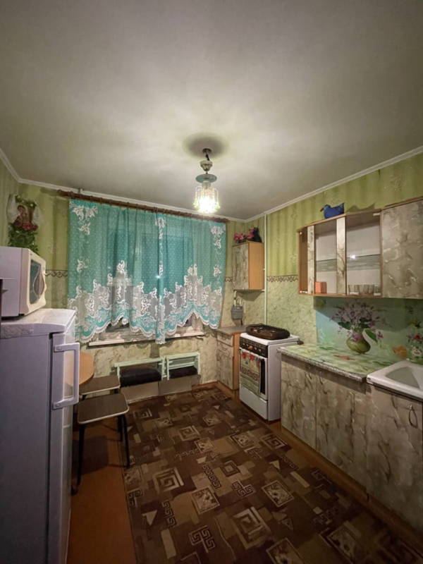 Идеальный вариант Квартиры на сутки,  для командированных в Комарине 3