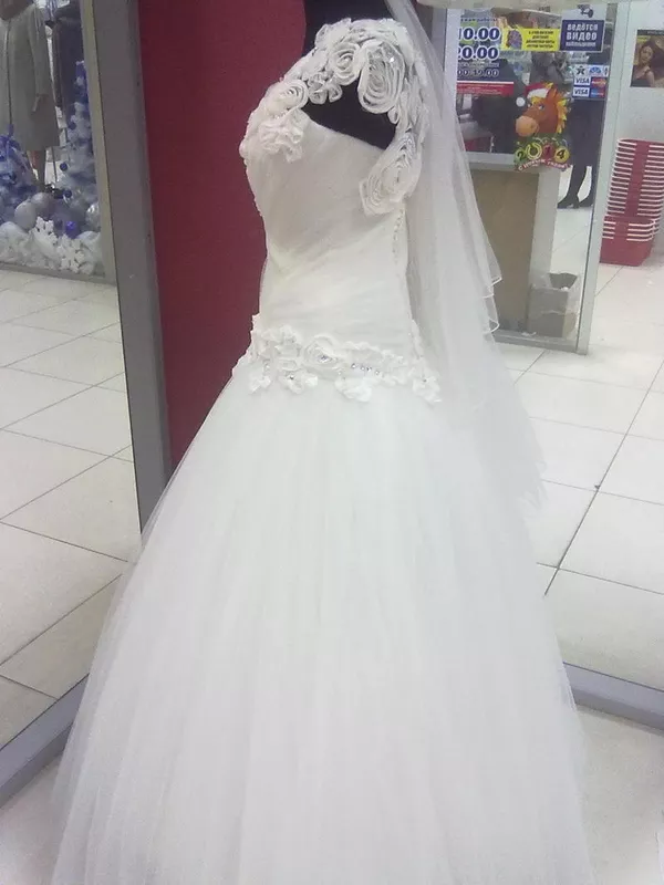 Свадебное платье продажа. 2
