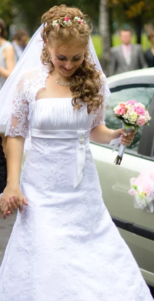 Свадебное кружевное платье с болеро 2