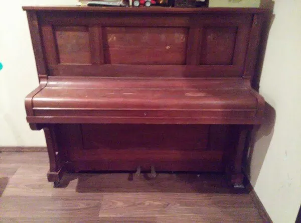 Продам старинное пианино 2